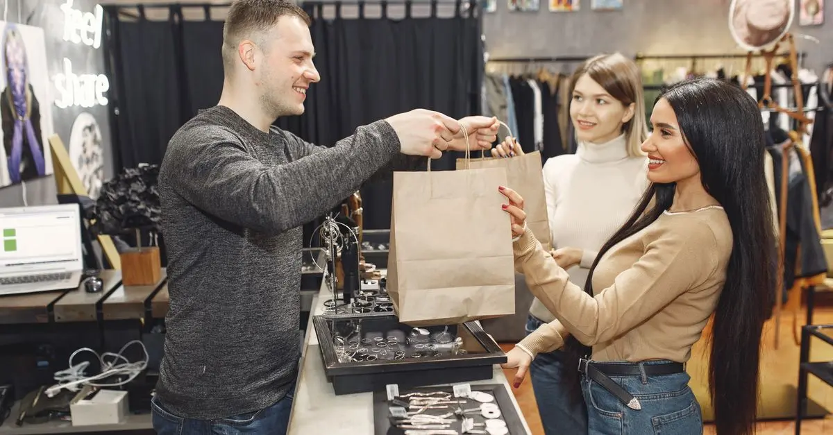 Les meilleures astuces pour négocier vos prix en boutique express
