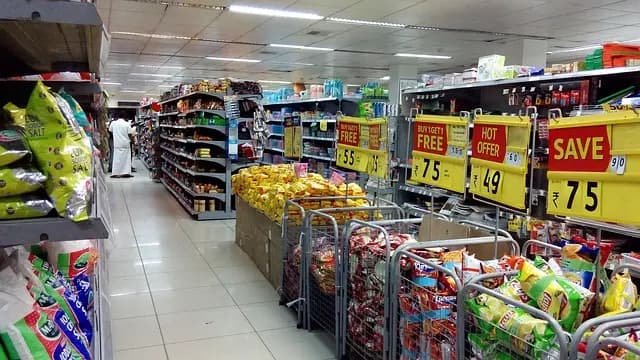 Comment dénicher des produits de qualité en boutique express